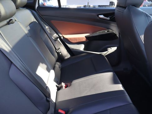 Used 2021 Volkswagen ID.4 Pro S image 14