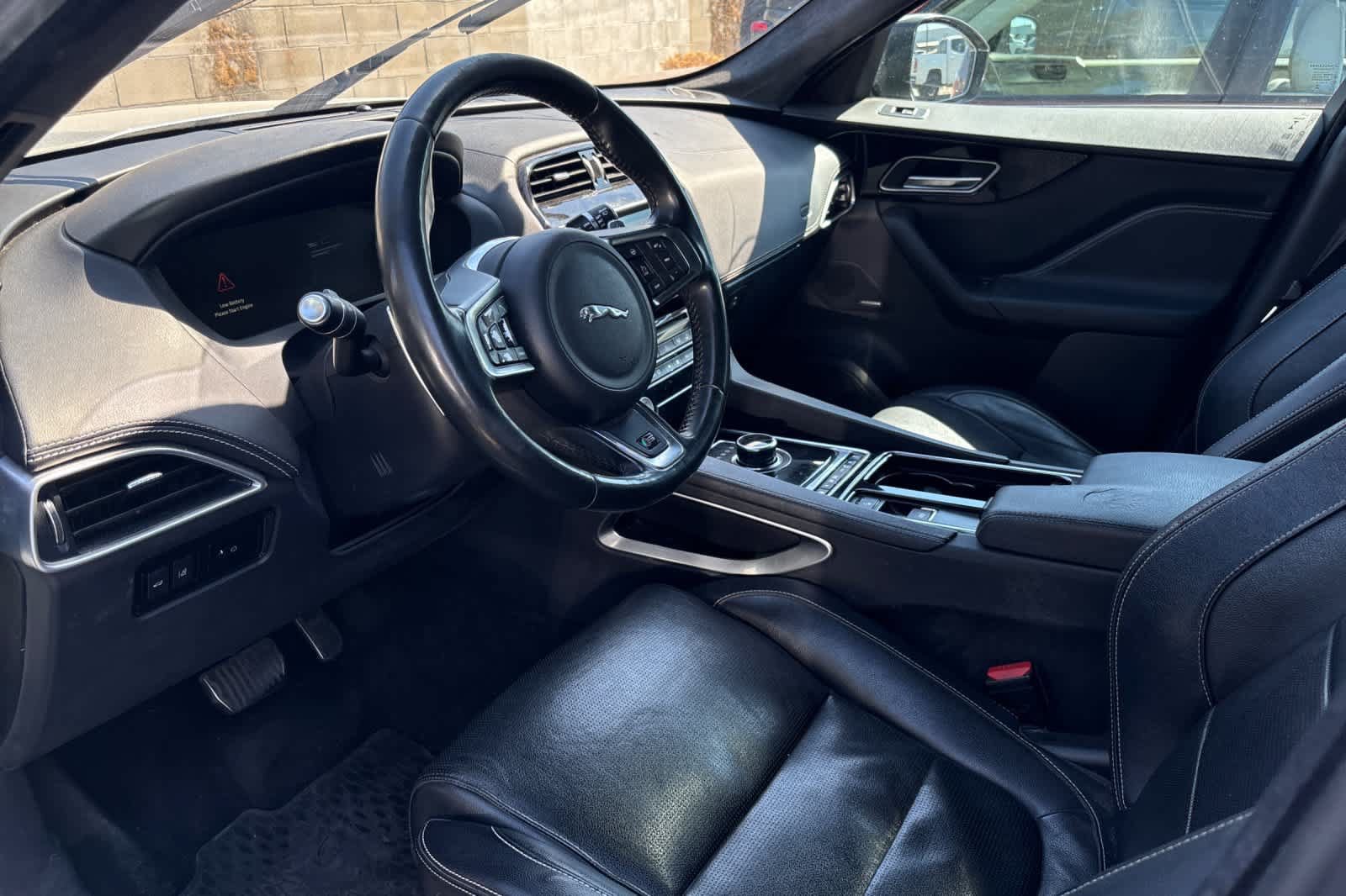 Used 2018 Jaguar F-PACE S AWD/4WD image 14