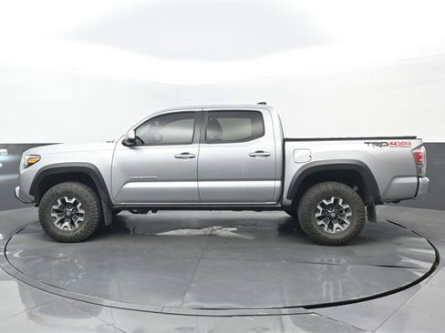 Used 2023 Toyota Tacoma TRD Off-Road image 7