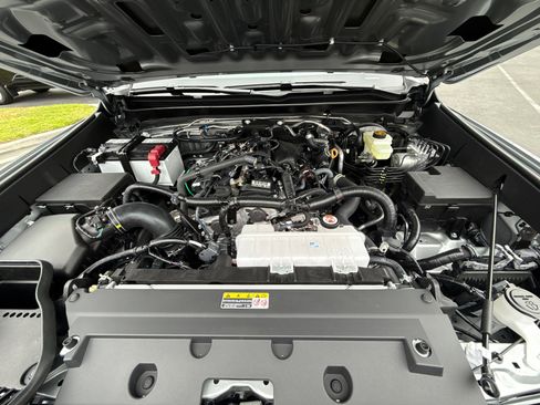 New 2026 Toyota Tacoma SR5 RWD image 7