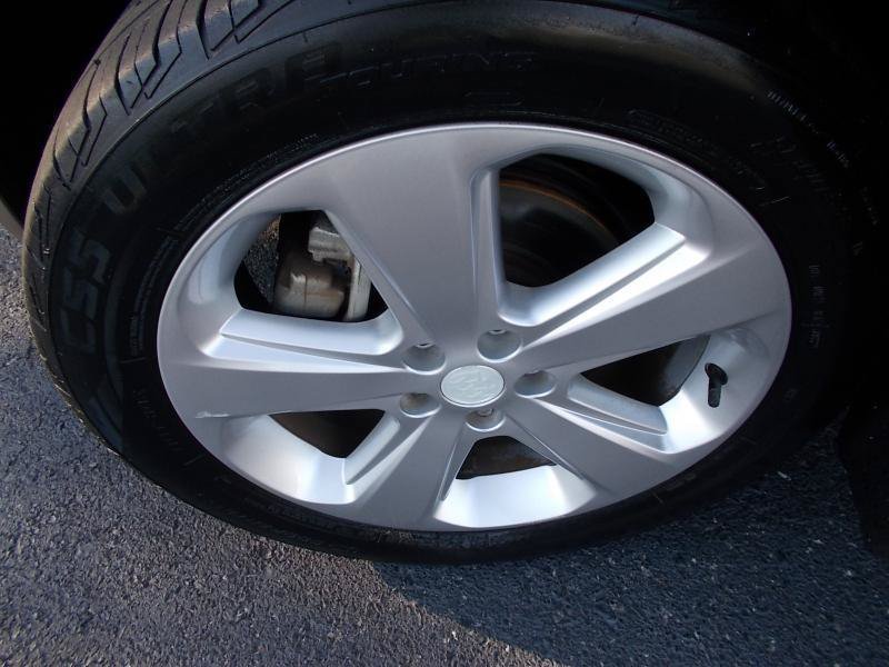 Used 2016 Buick Encore FWD image 17