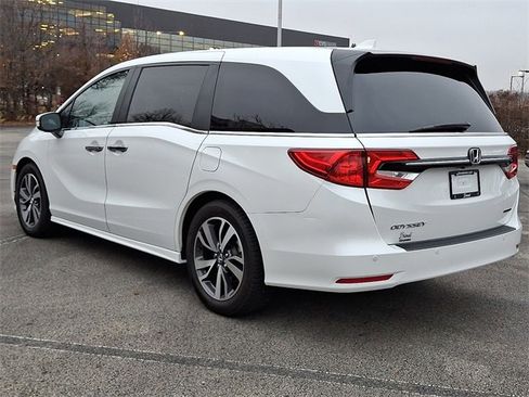 Used 2023 Honda Odyssey Touring image 5