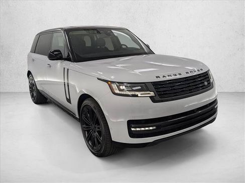 New 2026 Land Rover Range Rover Long Wheelbase SE AWD/4WD image 4