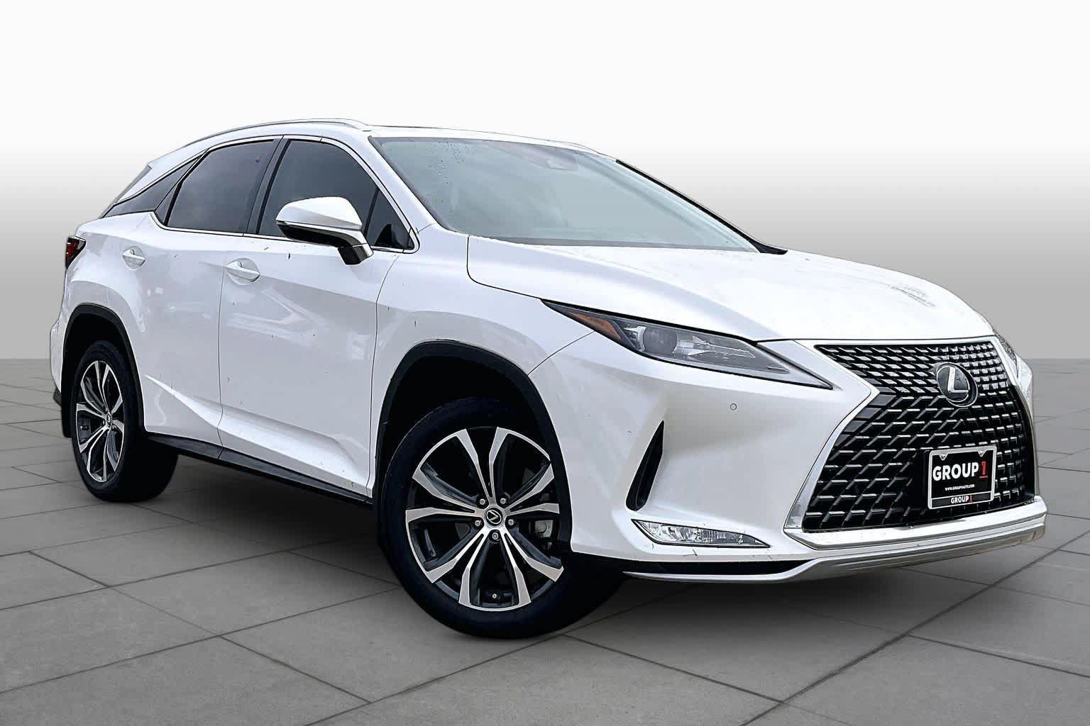 Used 2022 Lexus RX 350 FWD w/ Premium Package image 2