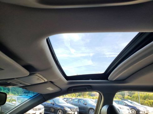 Used 2011 Honda Accord EX-L image 16