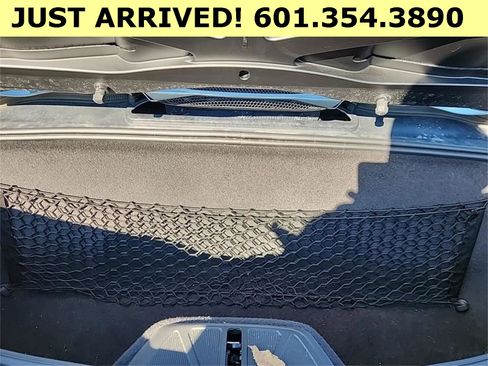 Used 2022 Chevrolet Corvette Stingray w/ Z51 Performance Package image 8