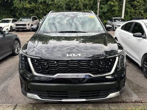 Used 2024 Kia Sorento S AWD/4WD image 2