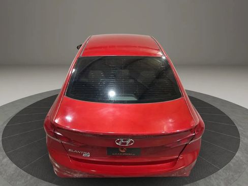 Used 2018 Hyundai Elantra SE image 29