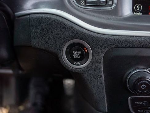 Used 2020 Dodge Charger R/T RWD image 16