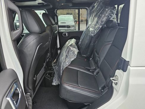 New 2026 Jeep Gladiator Rubicon image 15