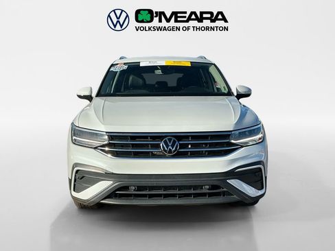 Used 2023 Volkswagen Tiguan SE image 8