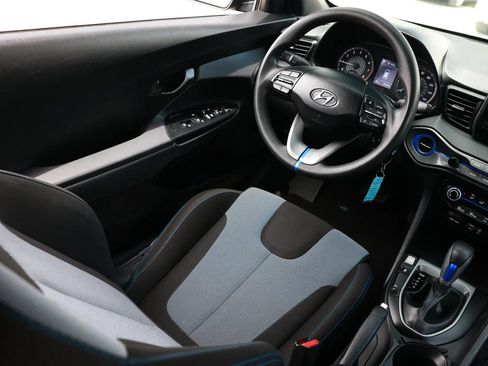 Used 2019 Hyundai Veloster 2.0 FWD image 12