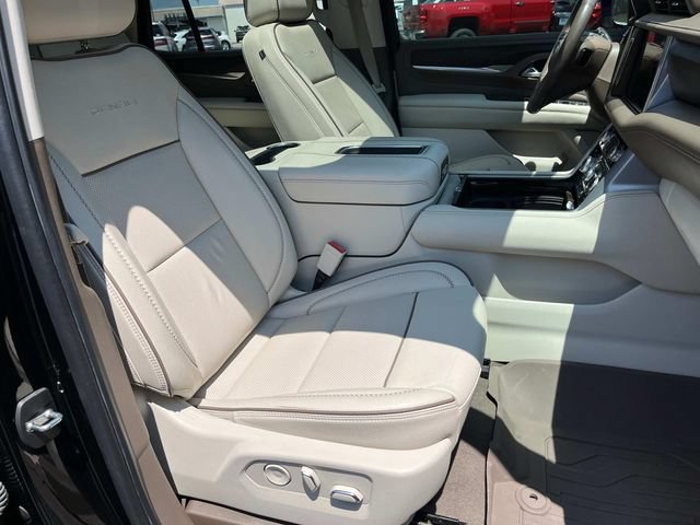 Used 2022 GMC Yukon Denali w/ Max Trailering Package AWD/4WD image 27