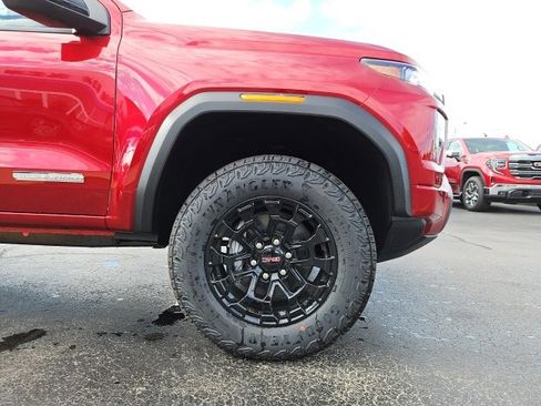 New 2026 GMC Canyon Elevation w/ Convenience Package image 11