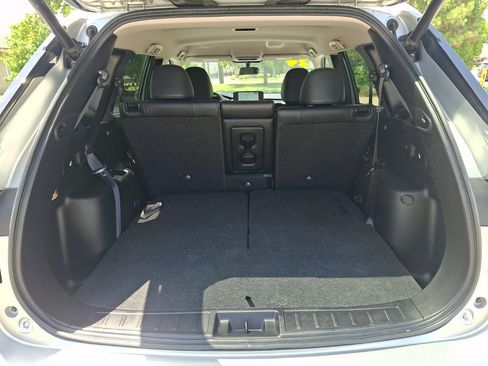 Used 2024 Mitsubishi Outlander SE AWD/4WD image 18