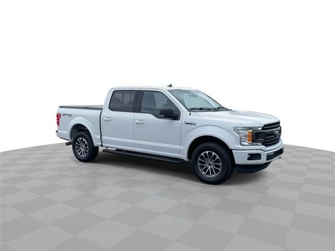 Used 2020 Ford F150 XLT w/ Equipment Group 302A Luxury image 2