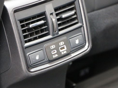 Used 2025 Subaru Forester Touring w/ Touring Package AWD/4WD image 32