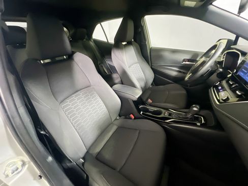Used 2022 Toyota Corolla SE image 31