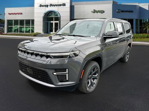 New 2026 Jeep Grand Wagoneer L Limited image 3