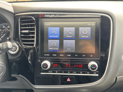 Used 2022 Mitsubishi Outlander LE AWD/4WD image 17