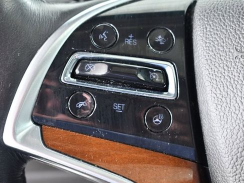 Used 2018 Cadillac Escalade Luxury AWD/4WD image 30