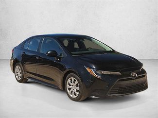 Used 2023 Toyota Corolla LE FWD video 3
