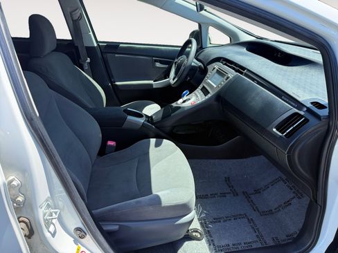 Used 2013 Toyota Prius Prime Plug-In Hybrid FWD image 19