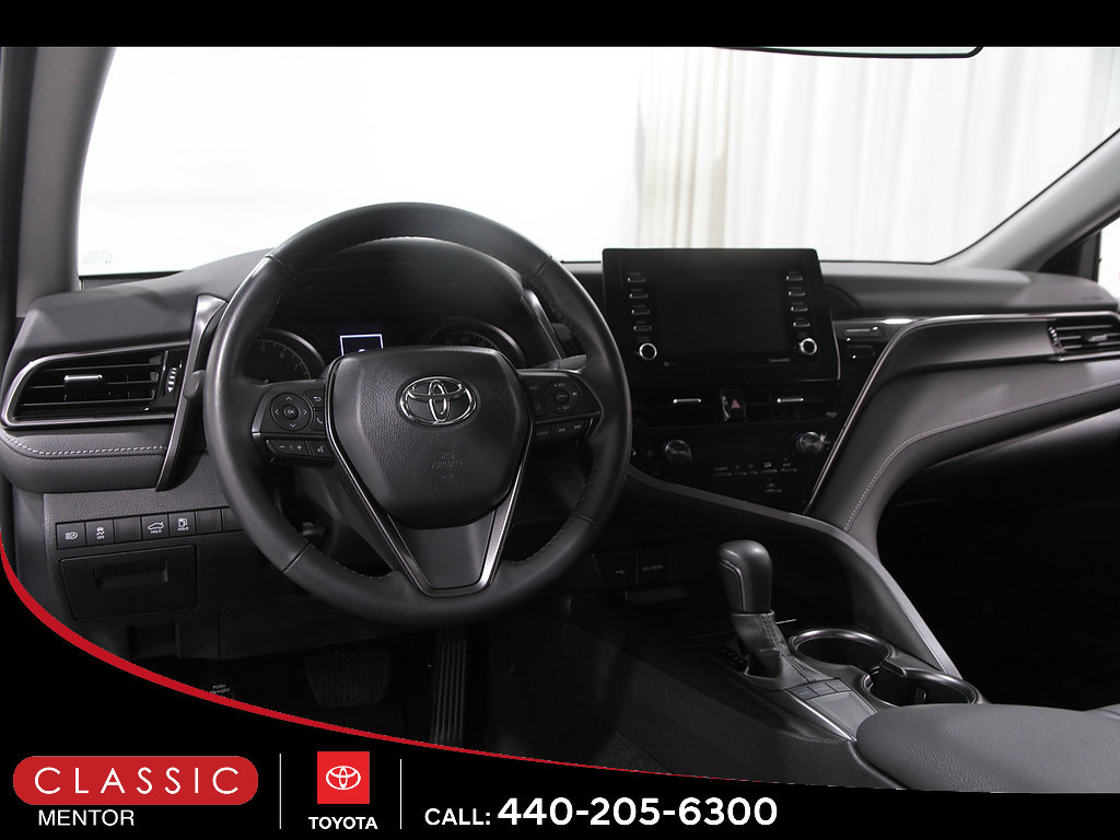 Certified 2024 Toyota Camry SE FWD image 6