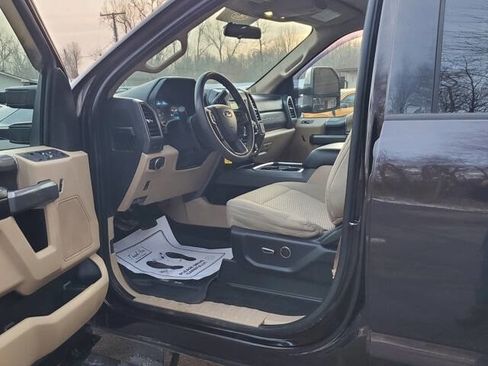 Used 2018 Ford F350 XLT image 13