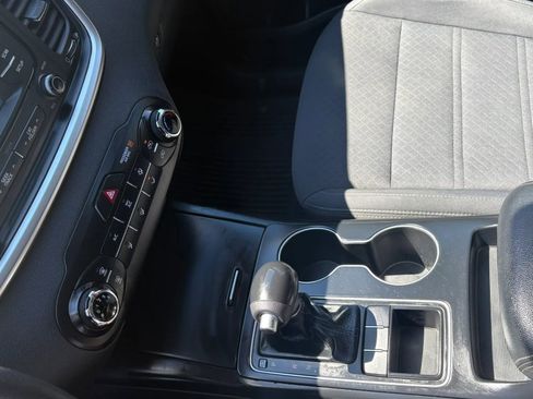Used 2017 Kia Sorento LX FWD image 20