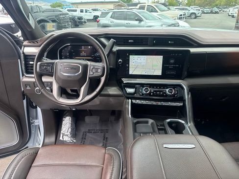 Used 2026 GMC Sierra 2500 Denali w/ Denali Reserve Package AWD/4WD image 34