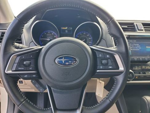 Used 2018 Subaru Outback 2.5i Premium AWD/4WD image 10