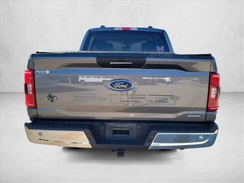Used 2022 Ford F150 XLT w/ Equipment Group 301A Mid RWD image 6