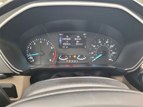 Certified 2021 Ford Escape SE image 28