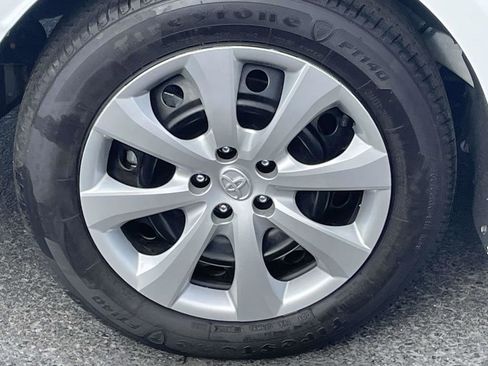 Used 2025 Toyota Corolla LE FWD image 12