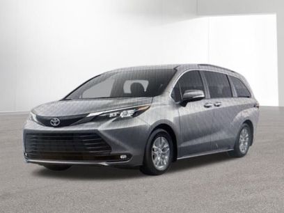 Used 2026 Toyota Sienna XLE