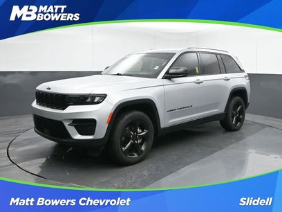 Used 2023 Jeep Grand Cherokee Altitude