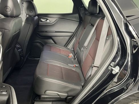 Used 2024 Chevrolet Blazer RS w/ Enhanced Convenience Package image 25