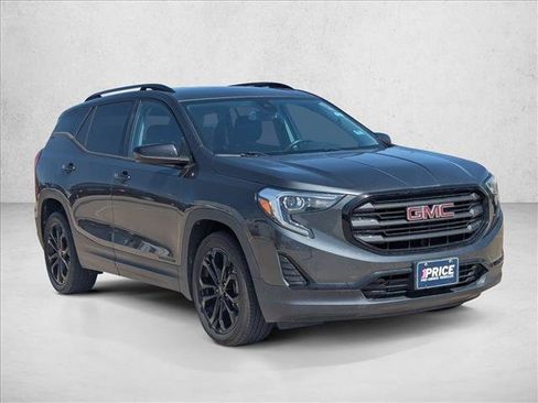 Certified 2020 GMC Terrain SLE w/ Driver Convenience Package FWD image 3