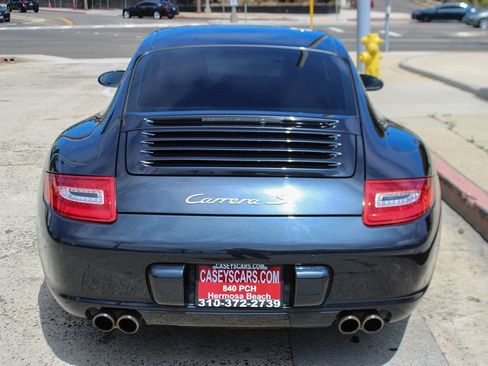 Used 2007 Porsche 911 Carrera S RWD image 4