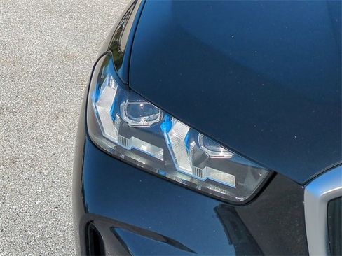 Used 2025 BMW X5 sDrive40i image 10