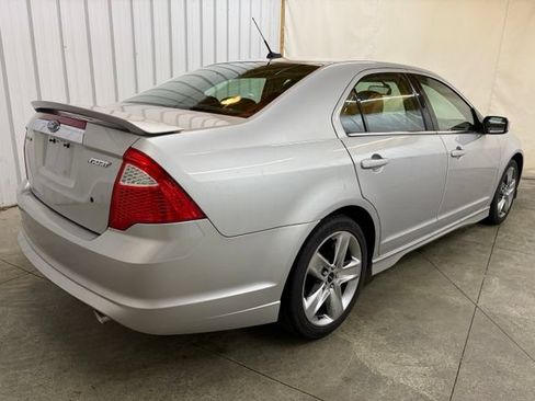 Used 2010 Ford Fusion Sport FWD image 6