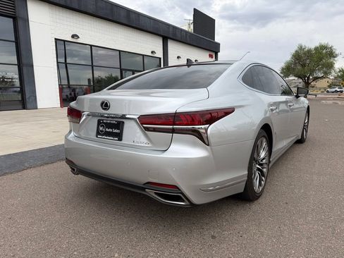 Used 2019 Lexus LS 500 w/ Interior Upgrade Package RWD image 5