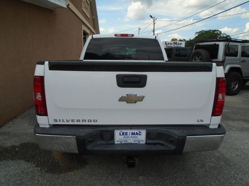 Used 2009 Chevrolet Silverado 1500 LS RWD image 5
