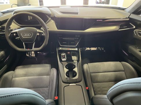 Used 2024 Audi RS e-tron GT w/ Carbon Performance Package AWD/4WD image 28
