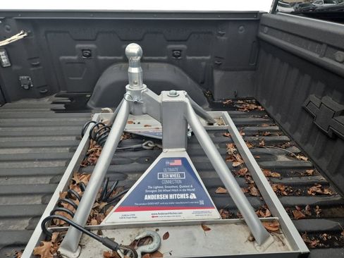 Used 2021 Chevrolet Silverado 1500 Custom w/ Custom Max Trailering Package image 16