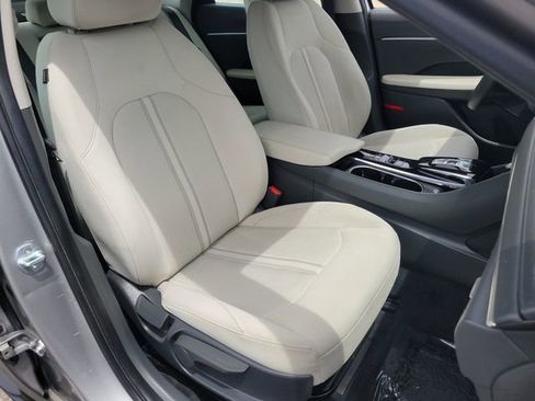 Used 2021 Hyundai Sonata SEL FWD image 23