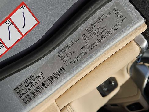 Used 2021 Jeep Grand Cherokee L Limited image 53