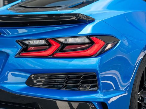 Used 2026 Chevrolet Corvette Z06 RWD image 15