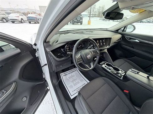 Used 2023 Buick Envision Preferred image 42